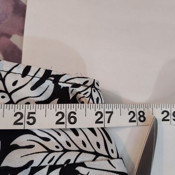 Terra & Sky Ruffle Tank Top Shirt Womens Plus Size 2X Sleeveless Flowy V Neck - Picture 11 of 12